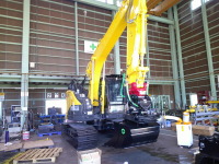 STEEL WRISTチルトローテーター取付け油圧ショベル機種【一例】