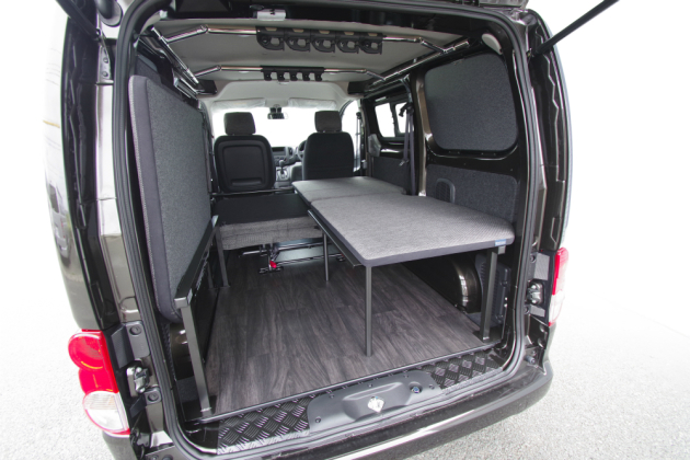 NV200バネットコンプリートカー専用フリップベッド