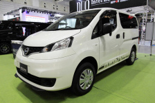 オグショーコンプリートカーNV200バネットバン MBお披露目！