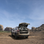 車中泊仕様のエクストレイル「ROCK CREEK マルチベッド」を発表